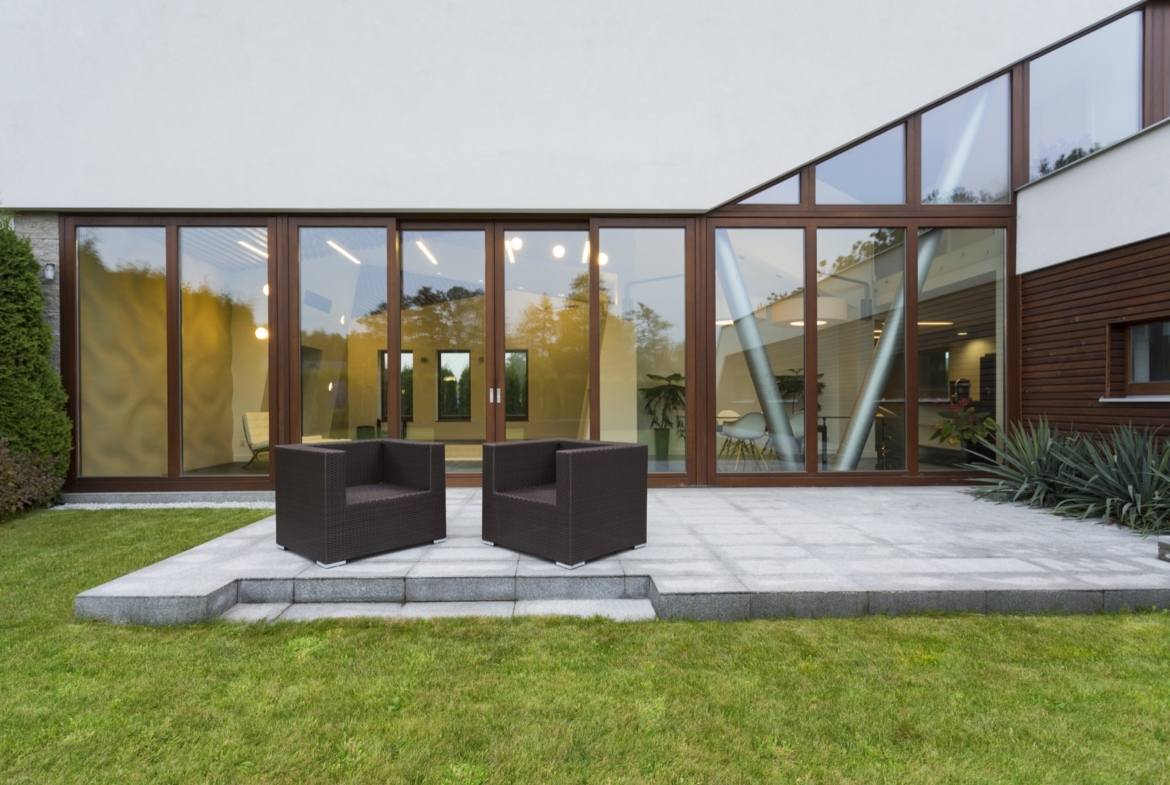 Villa patio with rattan chairs