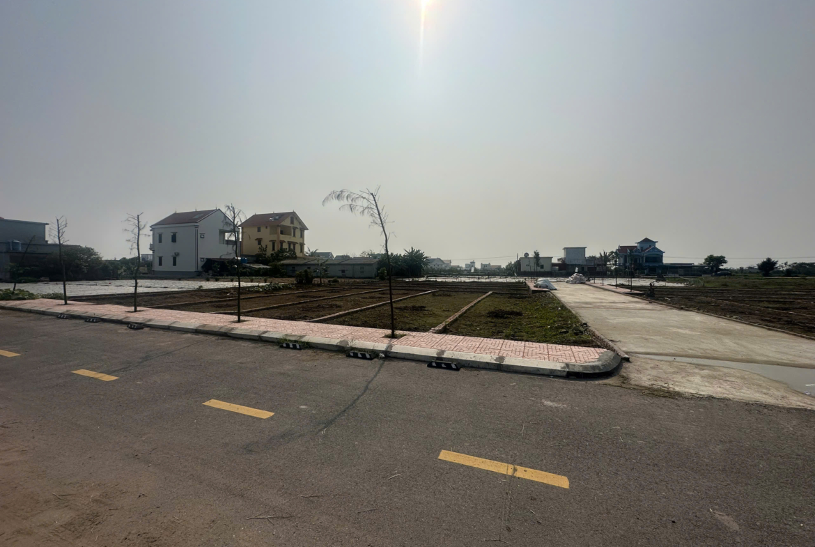 Giao phong 18 lô (3) Bãi tắm Giao phong 18 lô